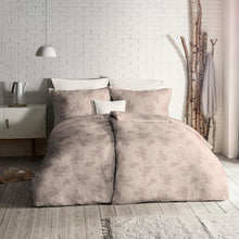 Ielādējiet video galerijas pārlūkā, Flaneļa gultas veļa Jacquard Sand | Lech Fleuresse