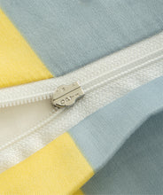 Ielādējiet video galerijas pārlūkā, Mako - Satīna gultas veļa Blue Yellow | Modern Life Fleuresse