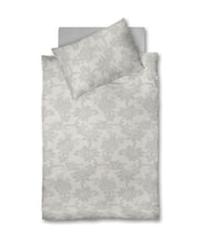 Ielādējiet video galerijas pārlūkā, Flaneļa gultas veļa Jacquard Silver | Lech Fleuresse