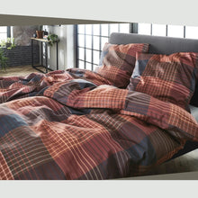 Ielādējiet video galerijas pārlūkā, Satīna - Flaneļa gultas veļa | bugatti IBENA