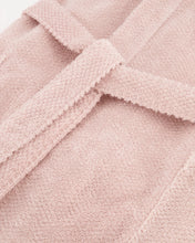 Ielādējiet video galerijas pārlūkā, Halāts ar kapuci Pure 5223 puder - 383 | Cawö