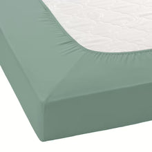 Ielādējiet video galerijas pārlūkā, Palags ar gumiju Sage green | Comfort Elastic Janine