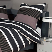 Ielādējiet video galerijas pārlūkā, Flaneļa gultas veļa Nougat Black | JANINE